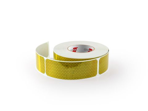 Conspicuity tape for tanks, yellow